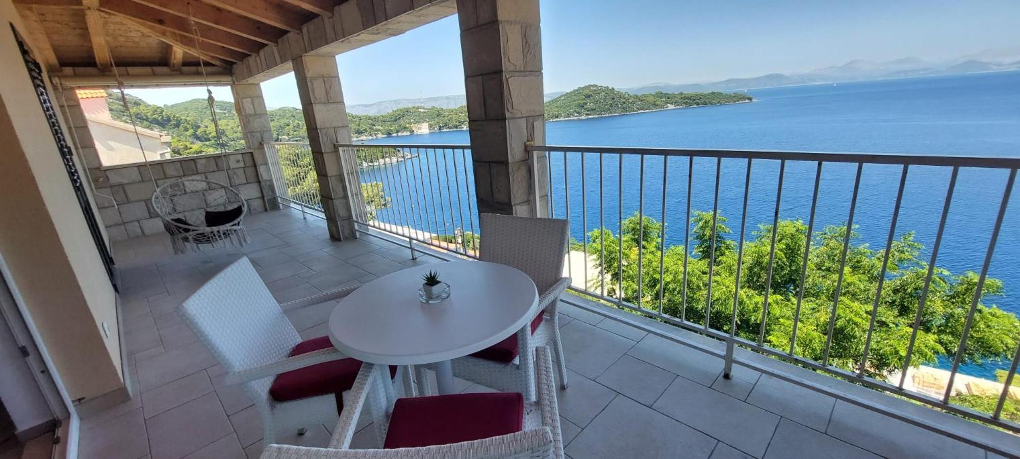 Adriatic - Apartment With Jacuzzi Sobra Exterior photo