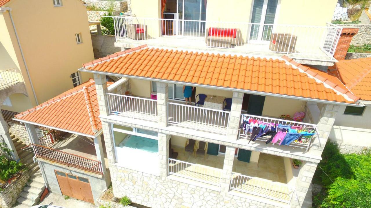 Adriatic - Apartment With Jacuzzi Sobra Exterior photo